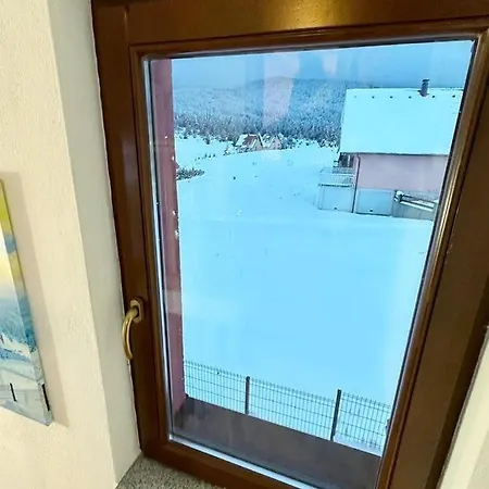Dom wakacyjny Winter House Raul Kupres (Canton 10)