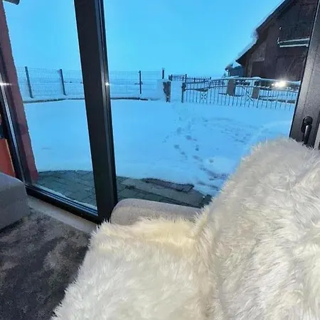 Winter House Raul